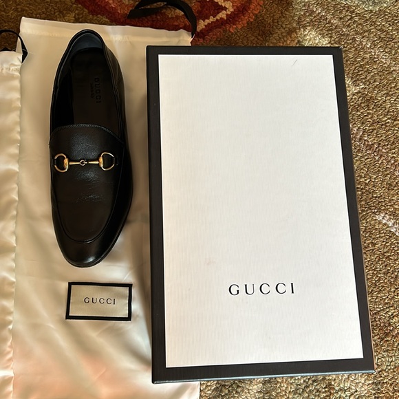 Gucci Jordaan loafers in like new condition, timeless design gorgeous stylish - Picture 3 of 13